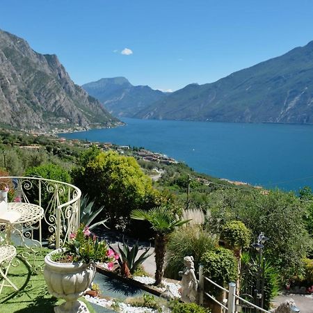 Appartamenti Casa Carlotta Limone sul Garda Bagian luar foto