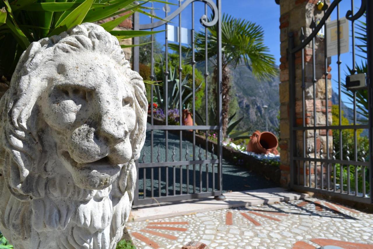 Appartamenti Casa Carlotta Limone sul Garda Bagian luar foto